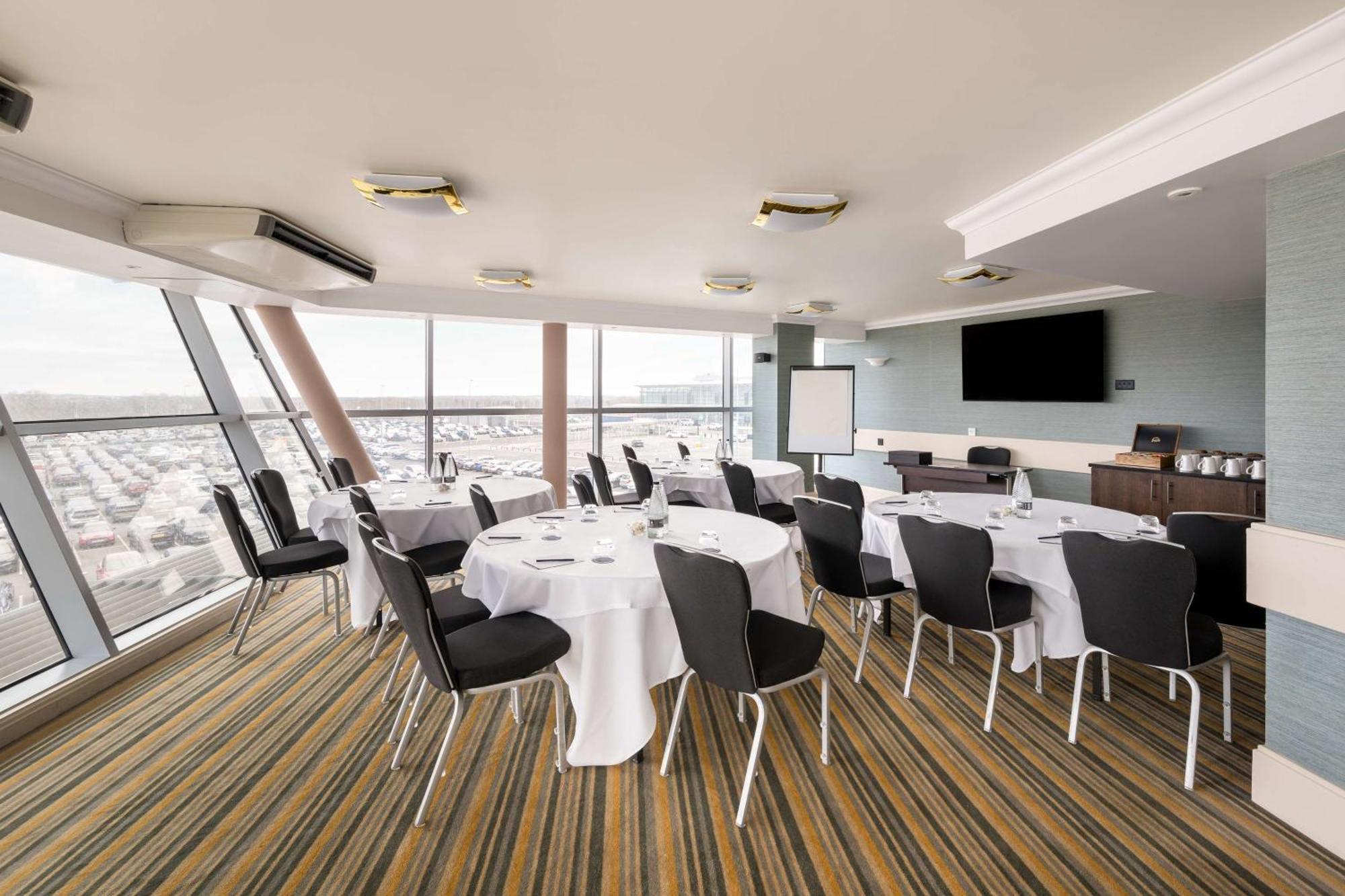 Doubletree By Hilton Hotel Newcastle International Airport Newcastle upon Tyne Exterior foto